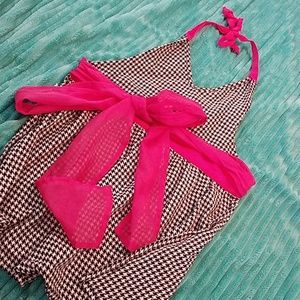 Houndstooth kitchen apron